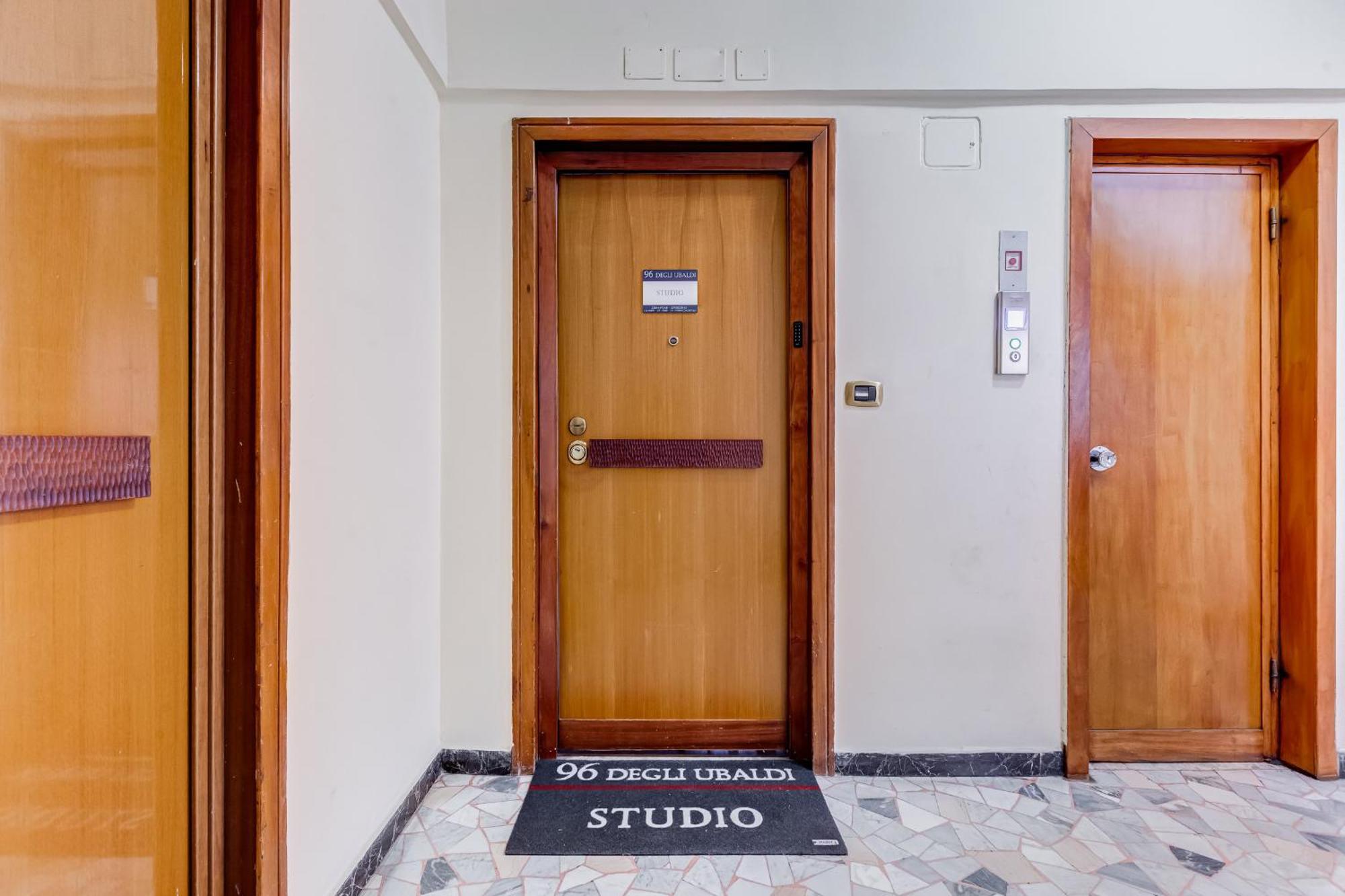 96 Degli Ubaldi Studio روما المظهر الخارجي الصورة